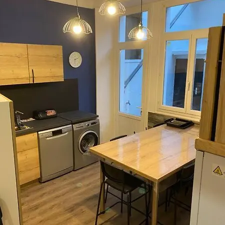 Gite De Tom Et Mag Classe 3 * Clevacances * Pontgibaud