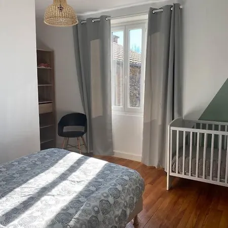 Gite De Tom Et Mag Classe 3 * Clevacances *