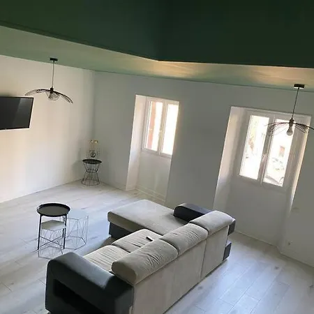 Gite De Tom Et Mag Classe 3 * Clevacances * Pontgibaud