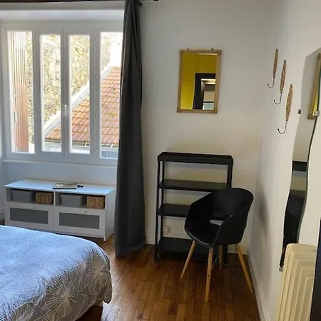 Vakantiehuis Gite De Tom Et Mag Classe 3 * Clevacances Pontgibaud